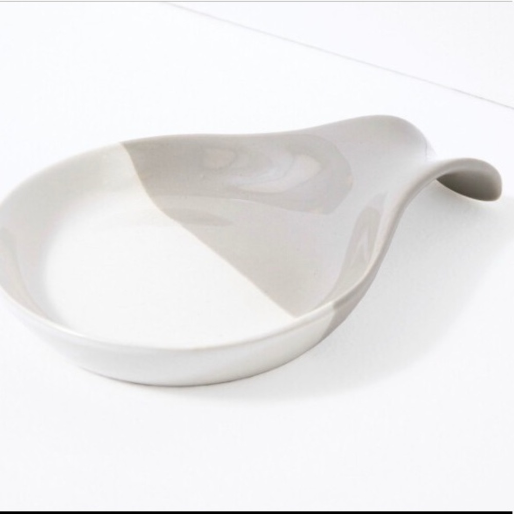 BNIB spoon rest